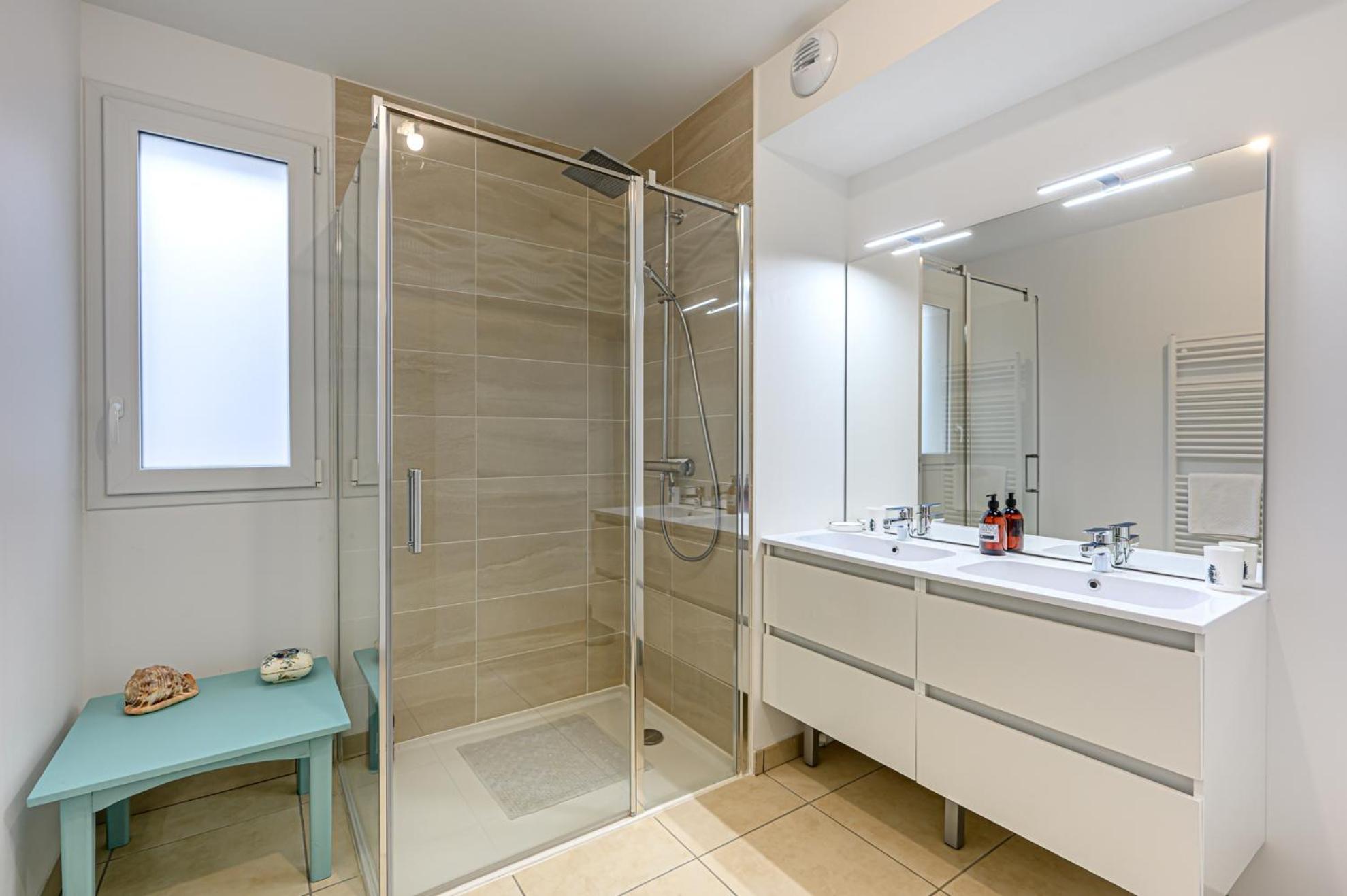 Le Loarwenn - Bel Appt Avec Terrasse Et Parking Appartement *